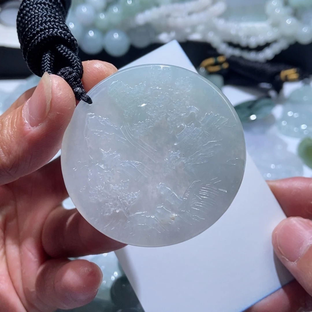 定制翡翠未镶嵌山水牌