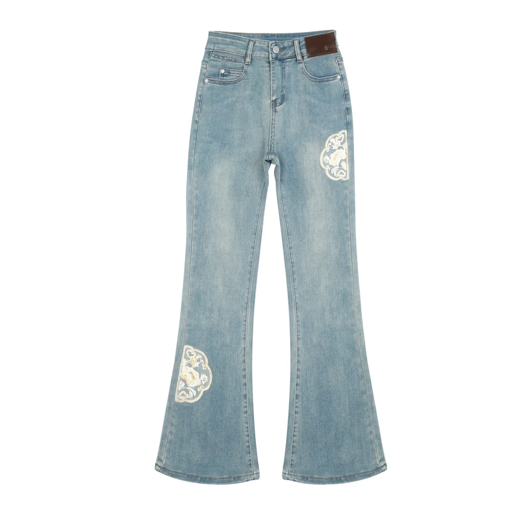 春意碧蓝青中式微喇高腰显瘦时尚设计师重工水洗牛仔裤