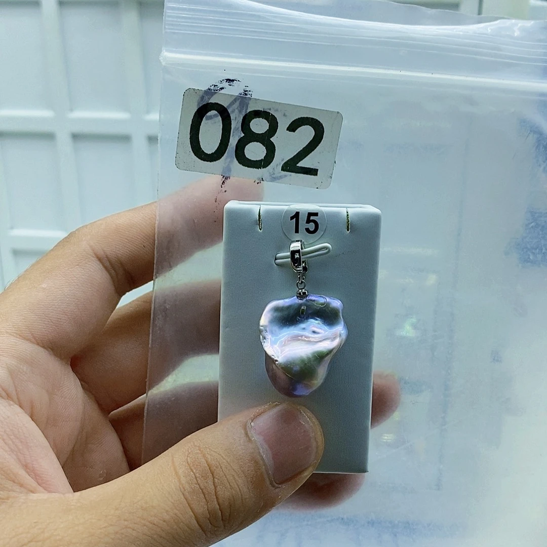 合金淡水珍珠颈饰