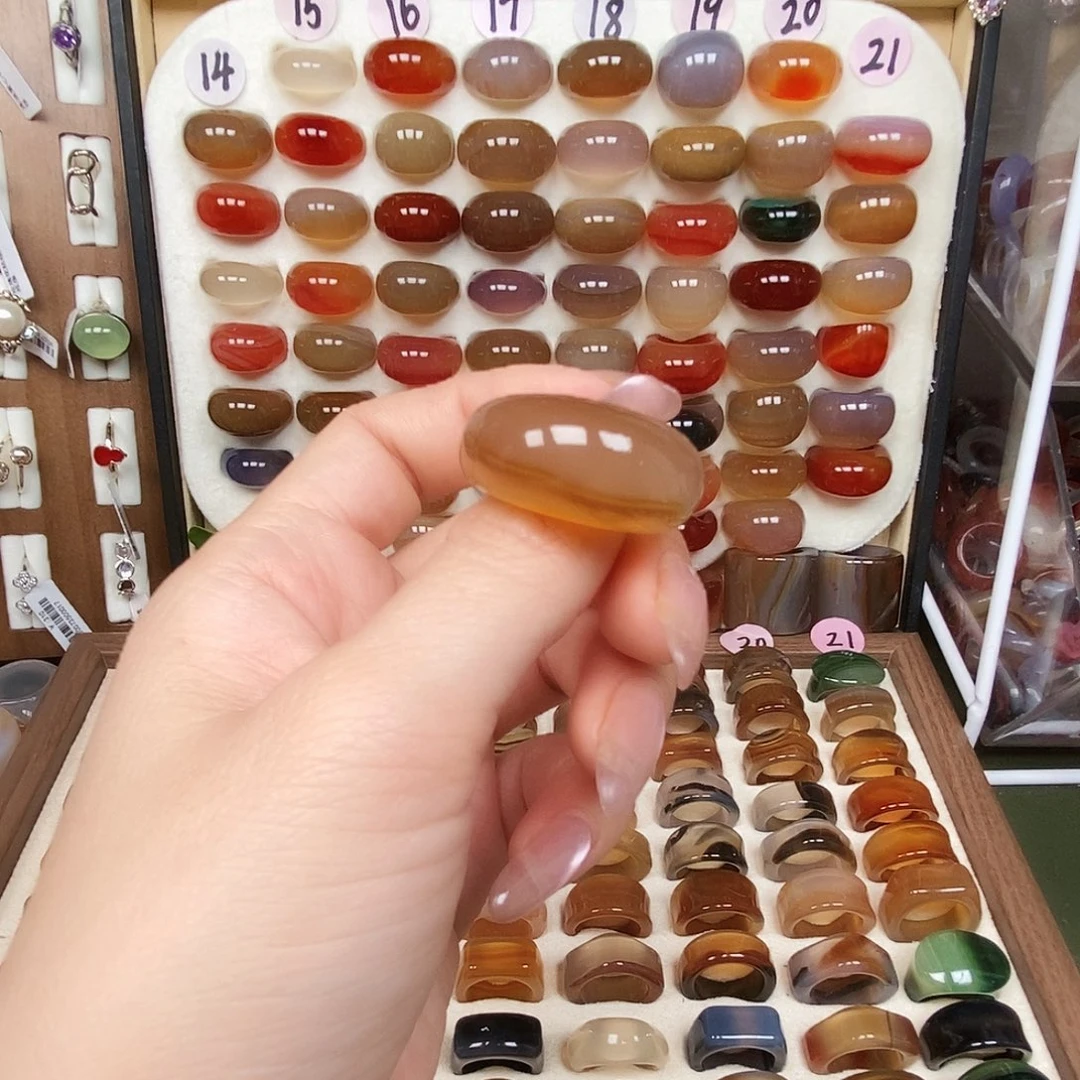 玛瑙/玉髓未镶嵌戒指微包容，不退换