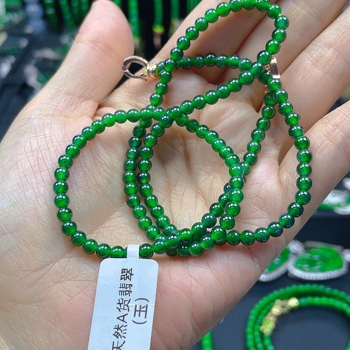 翡翠未镶嵌颈饰天然A货翡翠 辣绿4
