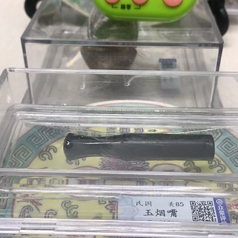 摆件方****仔摆件11111111