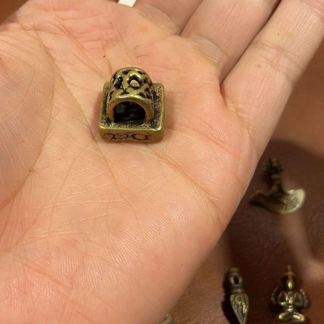 玲***主东西很好看很好看