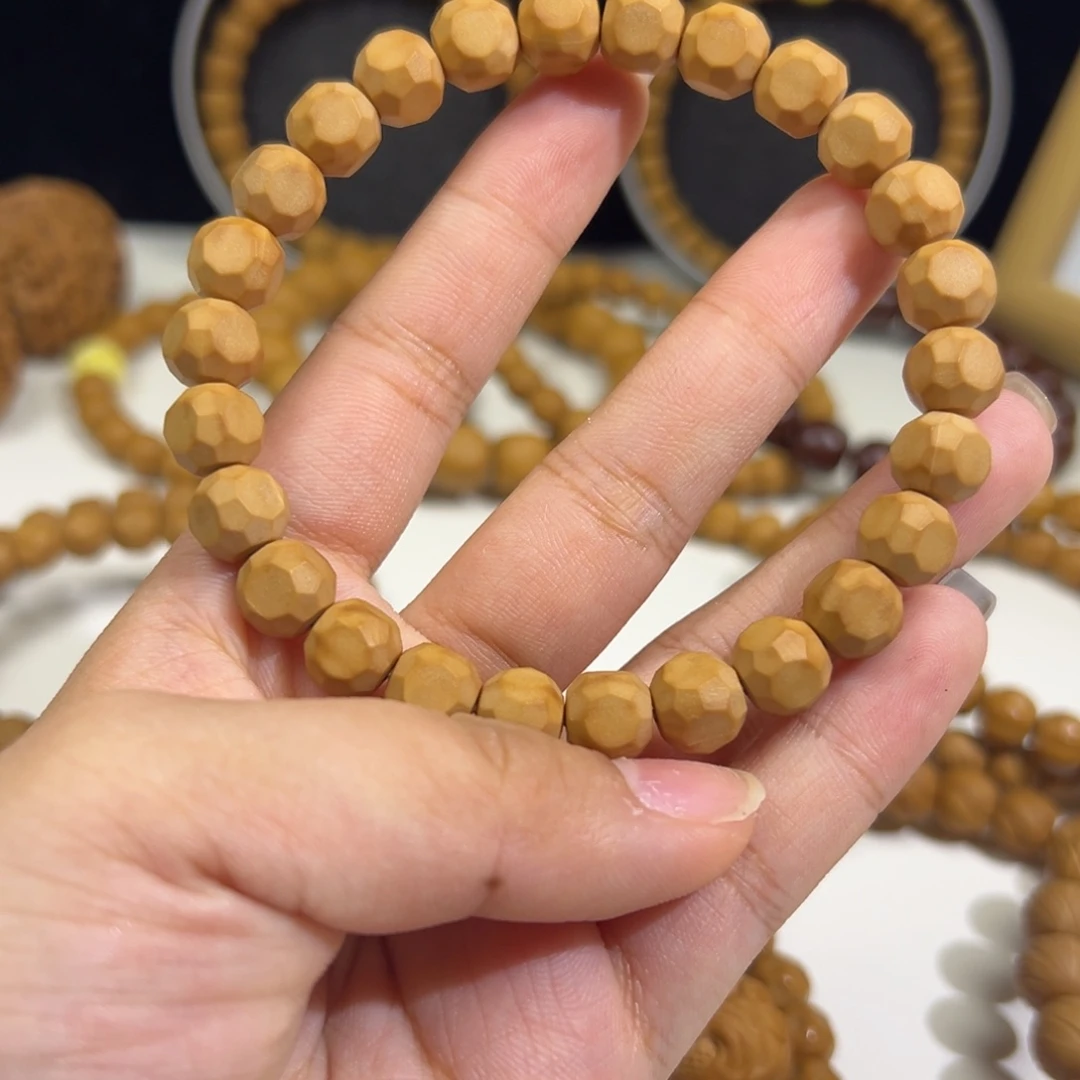 咩***咩猴头核桃吊坠8+mm机甲六方全品无暇