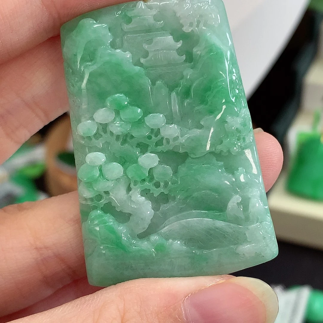 翡翠18K金镶嵌吊坠(不含链)