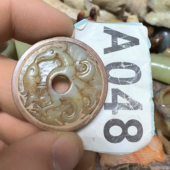 和田玉颈饰未镶嵌南*子