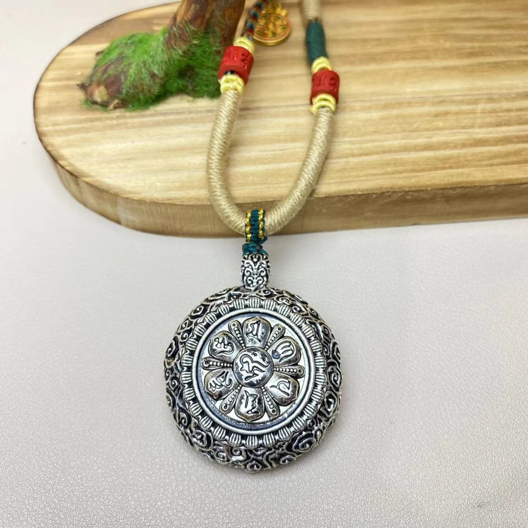 含辰砂工艺品高含量朱砂红砂设计款花钱吊坠爆款六字真言转转吊坠