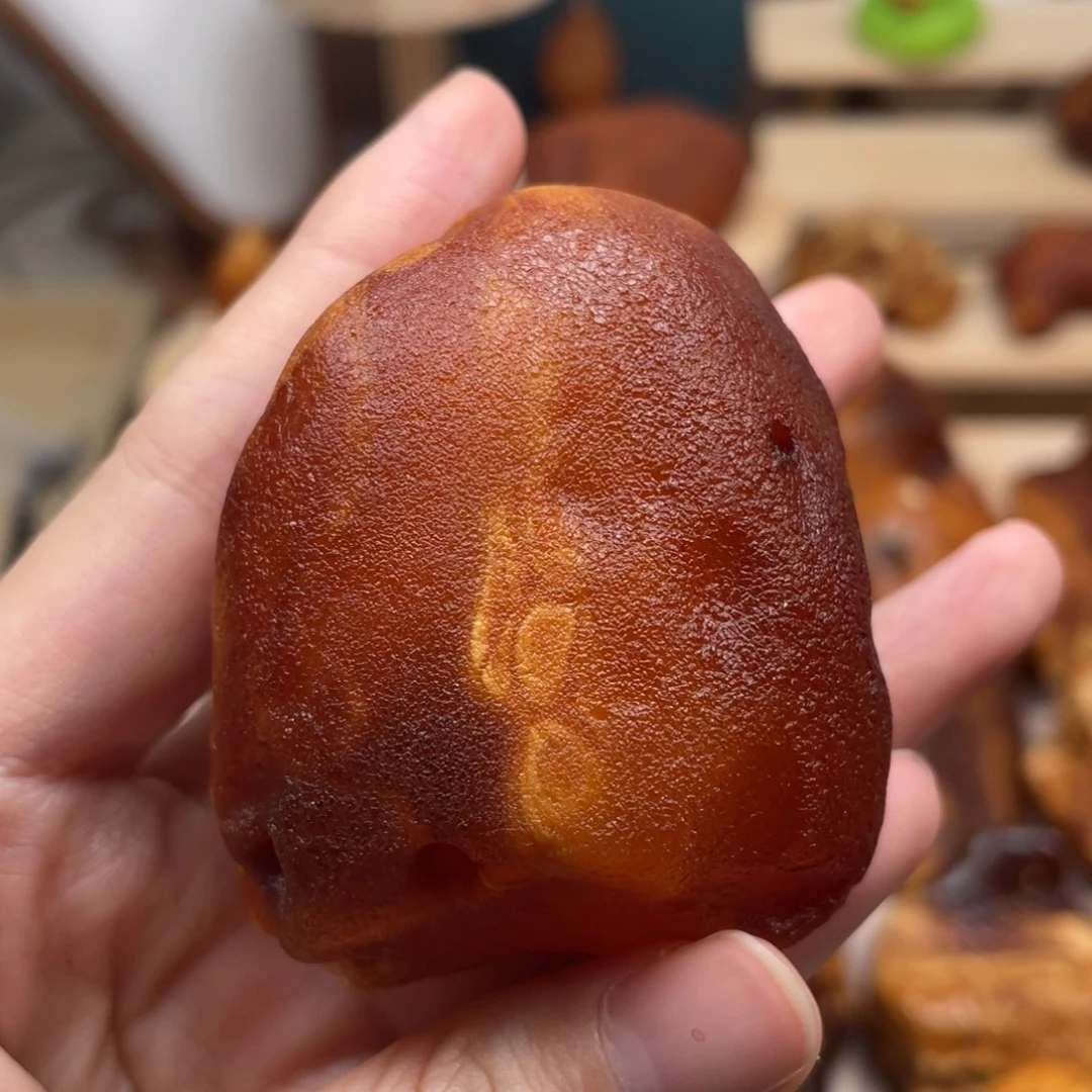 未镶嵌琥珀珠宝奇石