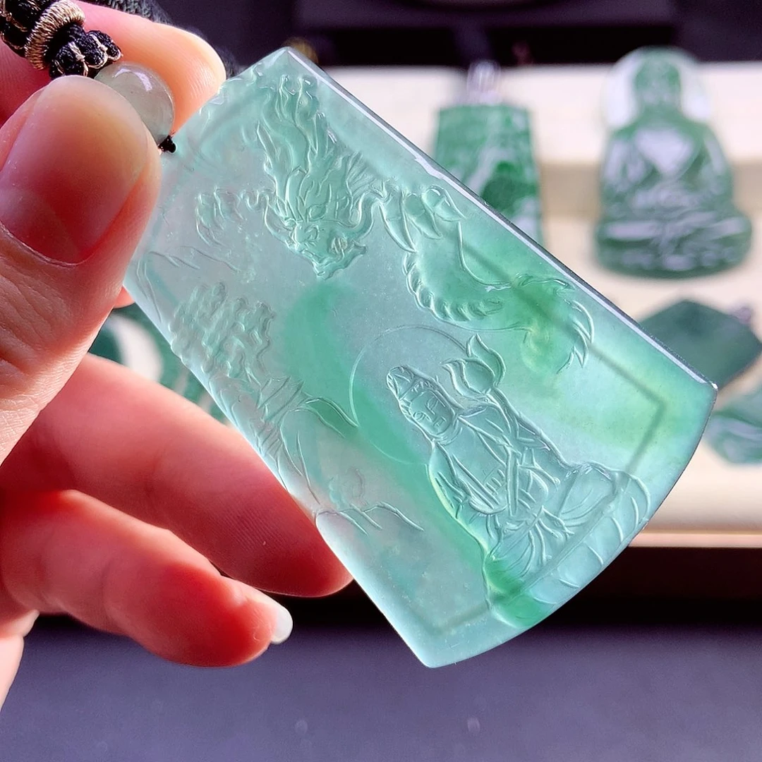 【闪购商品】颈饰未镶嵌翡翠天然