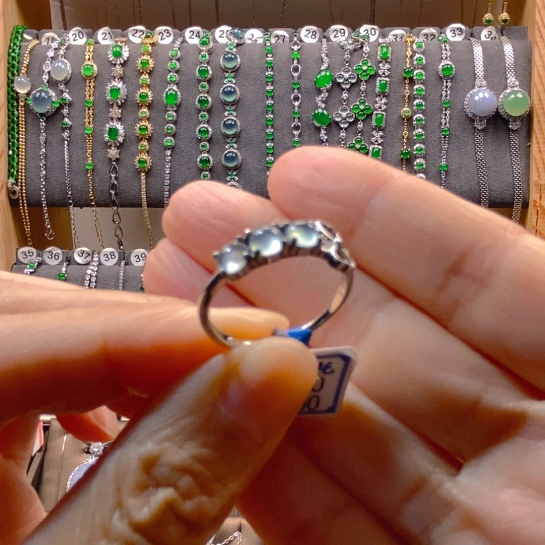 颈饰银S925镶嵌翡翠翡翠戒指