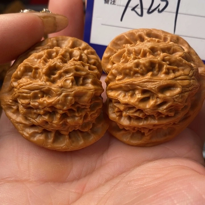 浩***哥把件桃核大宫灯大宫灯