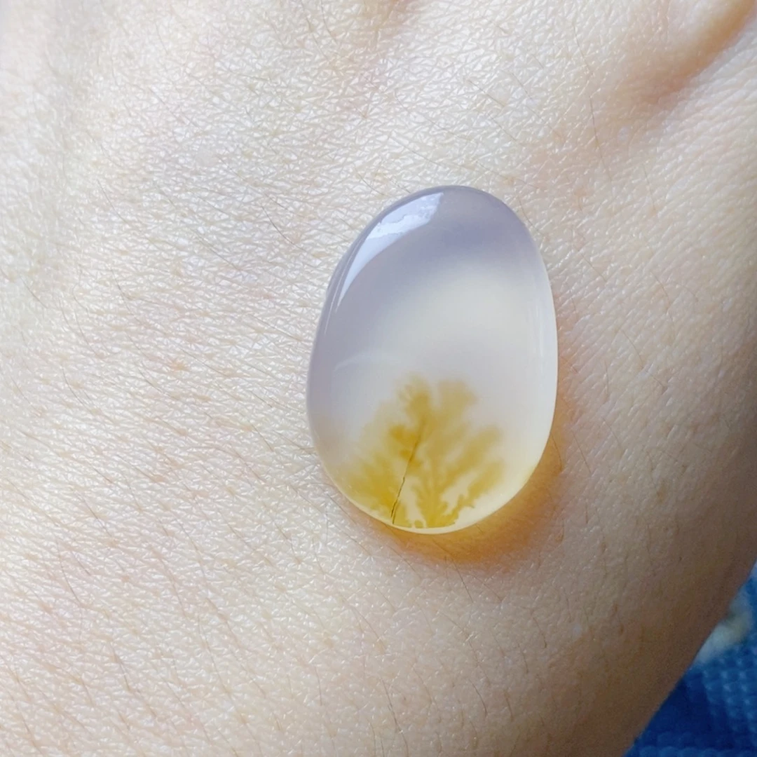 玛瑙/玉髓未镶嵌珠宝奇石