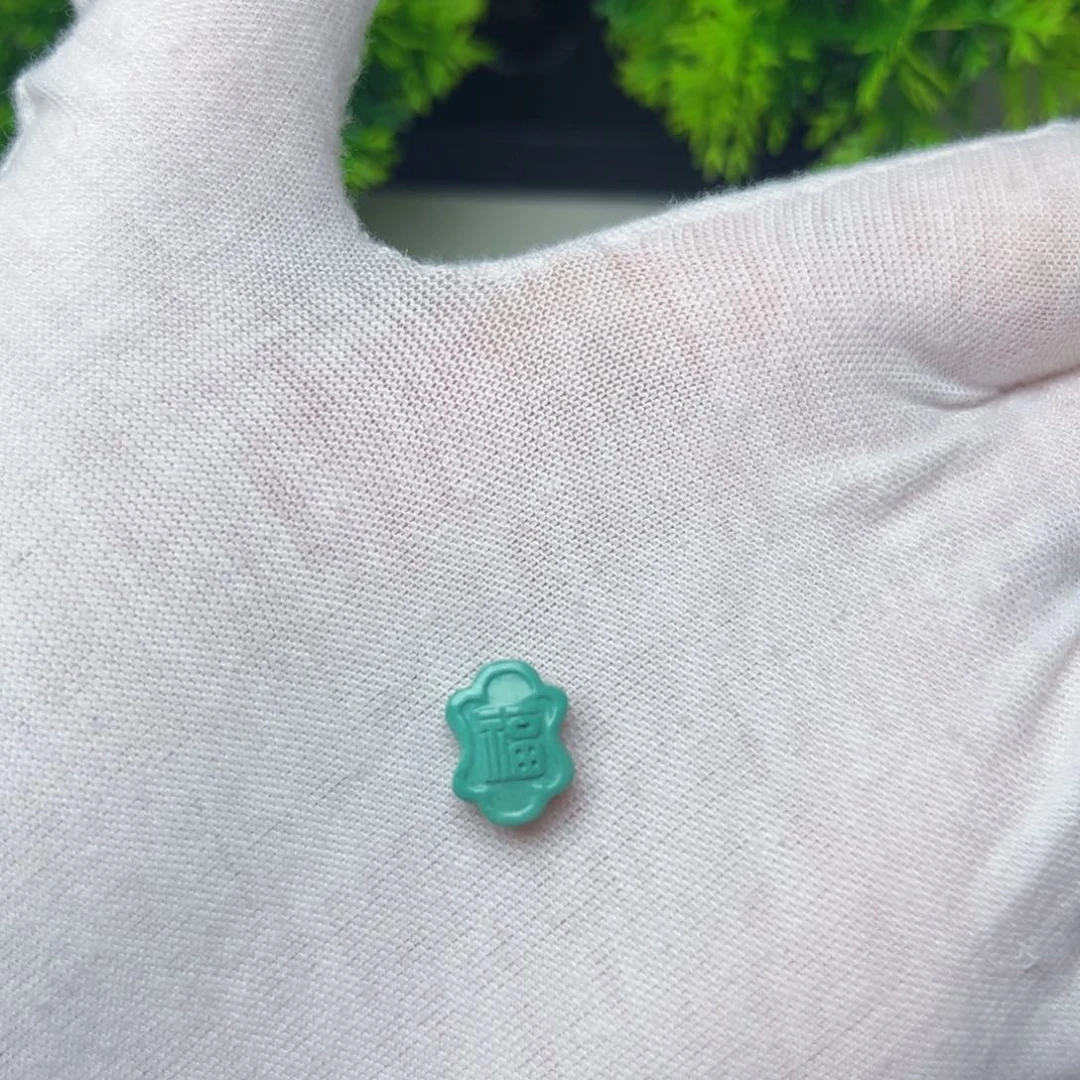 绿松石合金吊坠(不含链)