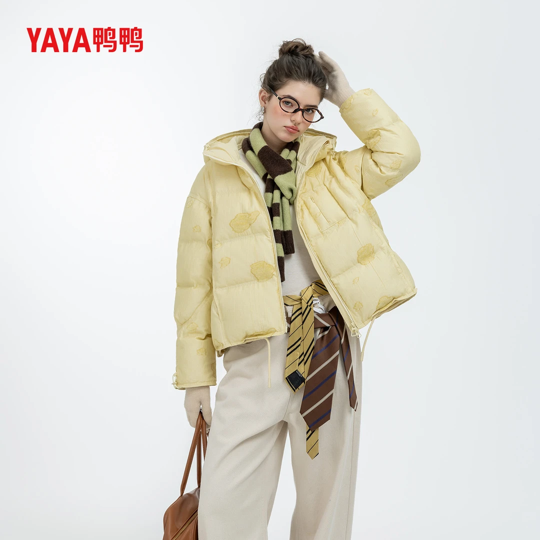 YAYA鸭鸭官方羽绒服女2025冬季新款短款爆款宽松小个子连帽厚外套