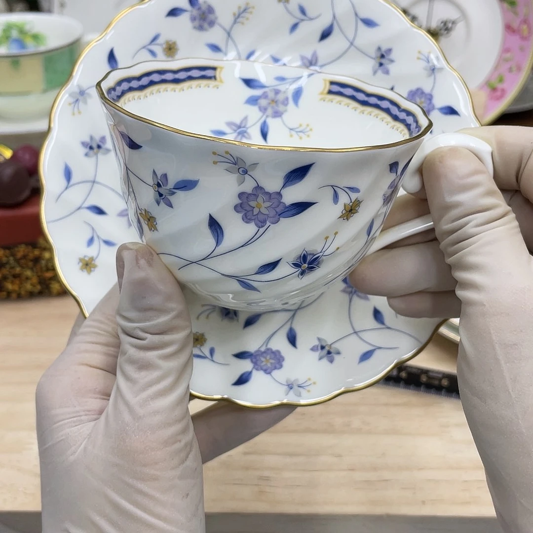鹿屋家的美丽咖啡杯