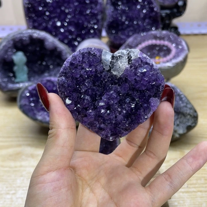 未镶嵌大型摆件（非配饰）紫晶