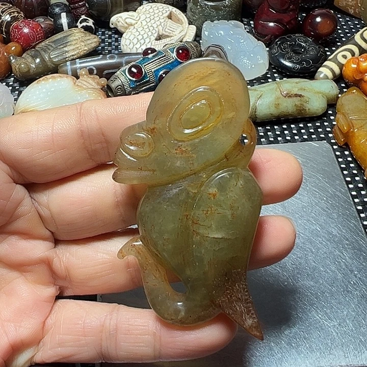 和田玉未镶嵌挂件