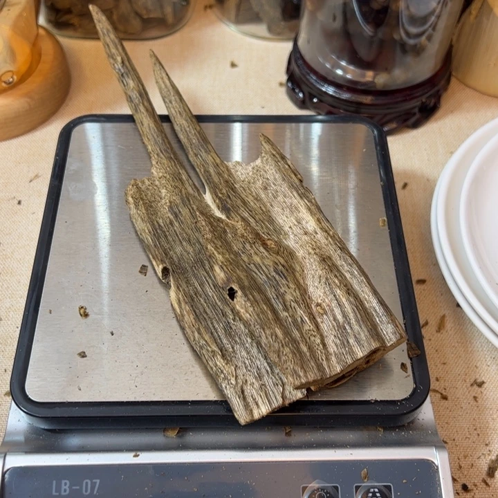 沉香碎屑沉香金沙叶薰香原料36