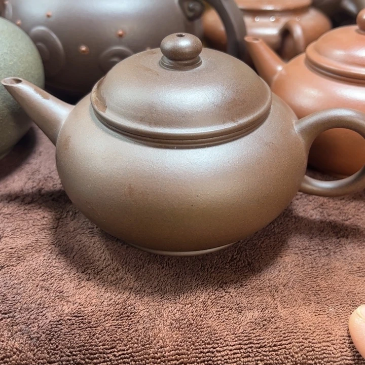 茶壶紫砂紫砂艺术学院的学生