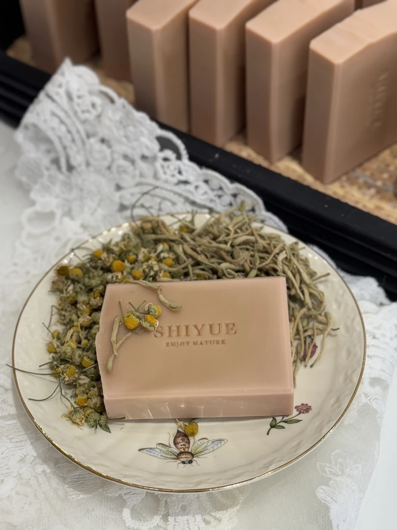 手工皂｜洋甘菊金银花扛敏皂|维稳敏敏、水油均衡（全肤质）