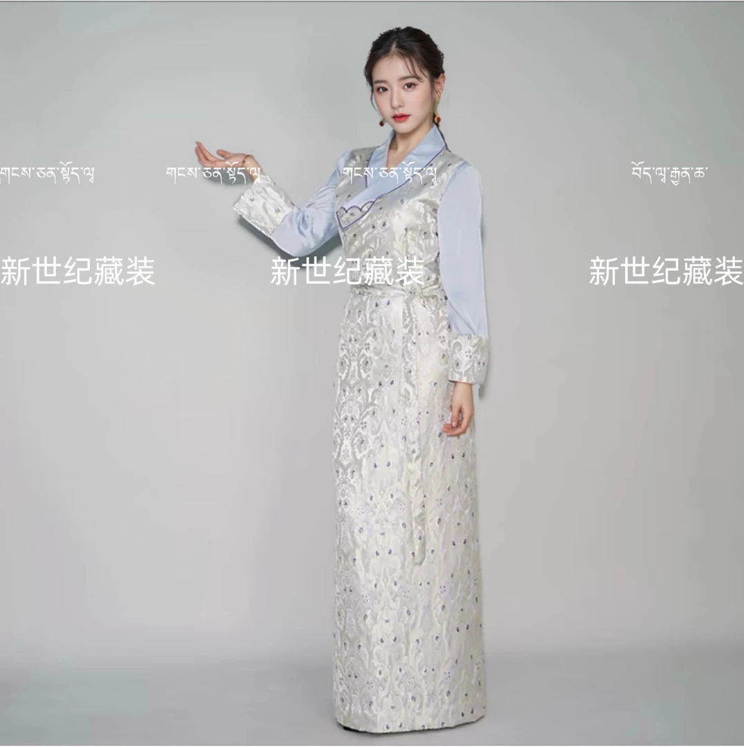 25款西藏服藏装服饰女士莲花刺绣民族风服饰新款