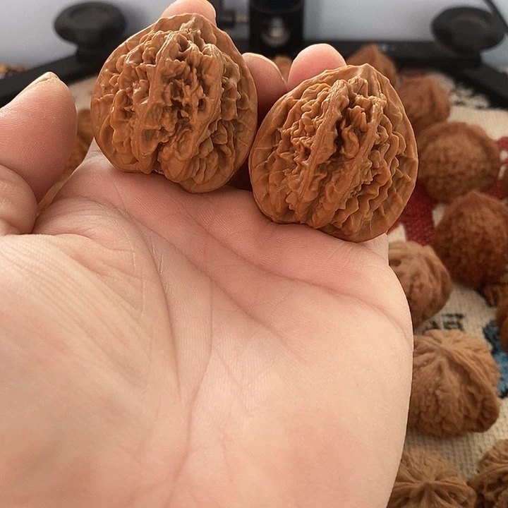 文玩核桃把件状元冠