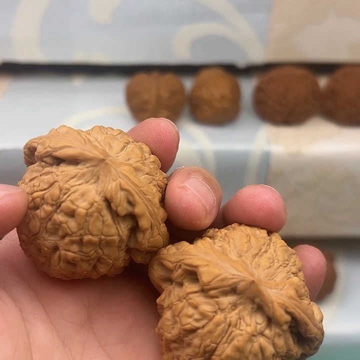 桃核把件51大龙鼎