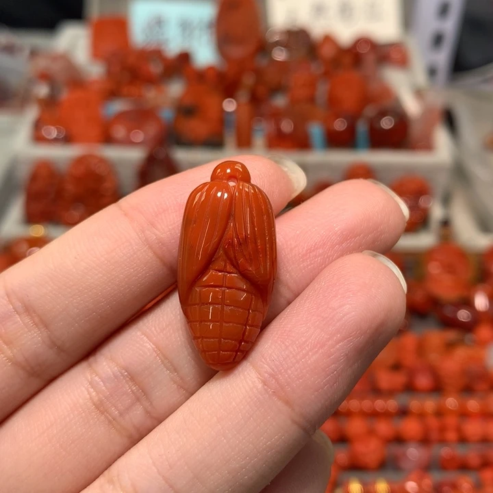 【闪购商品】未镶嵌玉米吊坠南红玛瑙