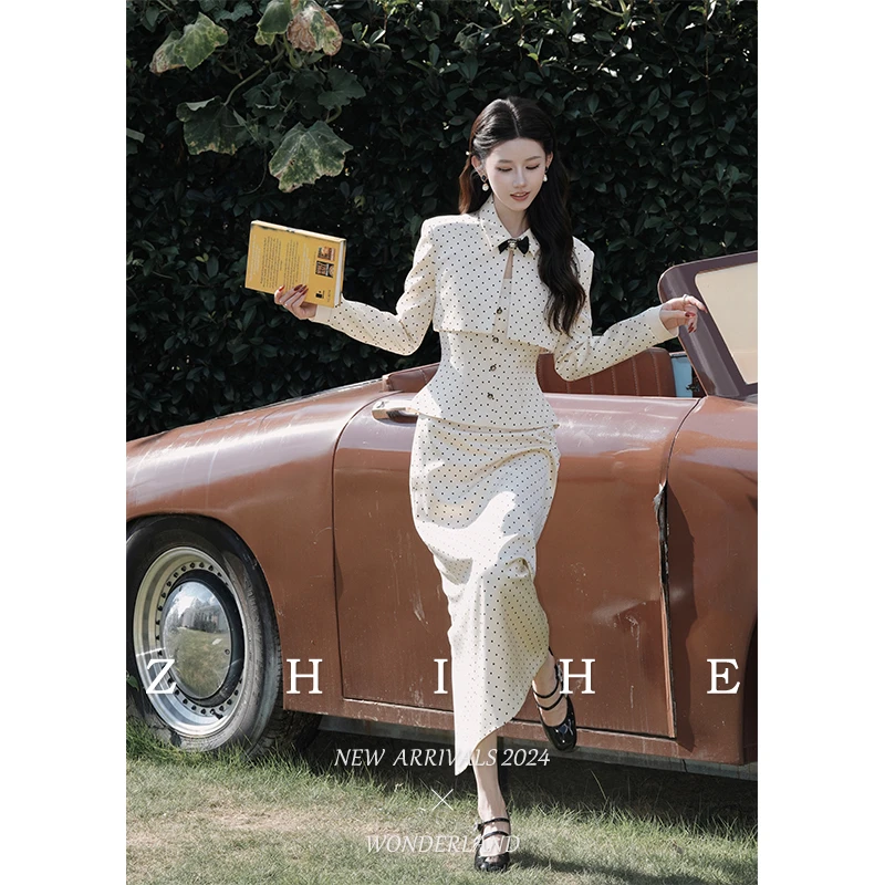 至禾Wonderland【温莎城堡】原创波点蝴蝶结领结上衣编织吊带+半裙