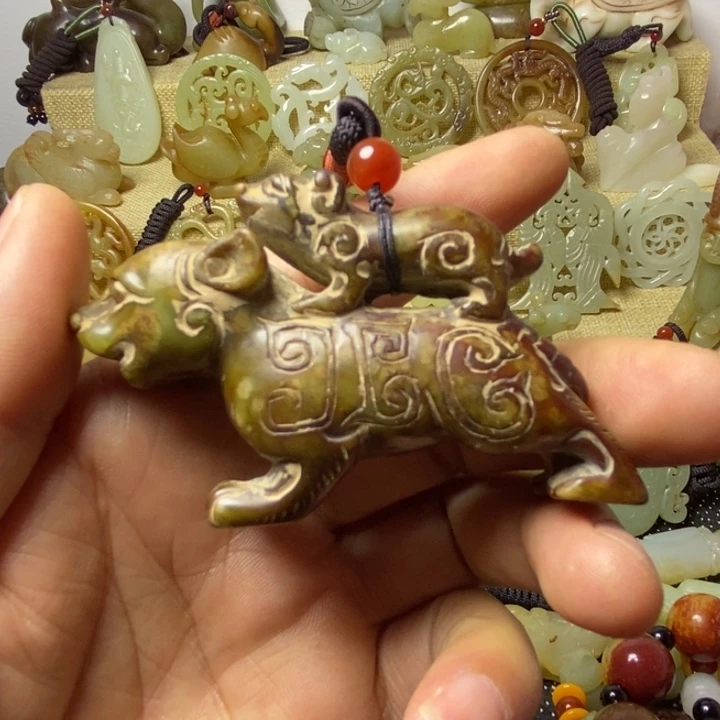 和田玉挂件未镶嵌