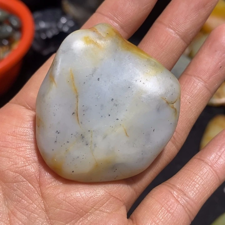 颈饰未镶嵌和田玉（糖玉）32