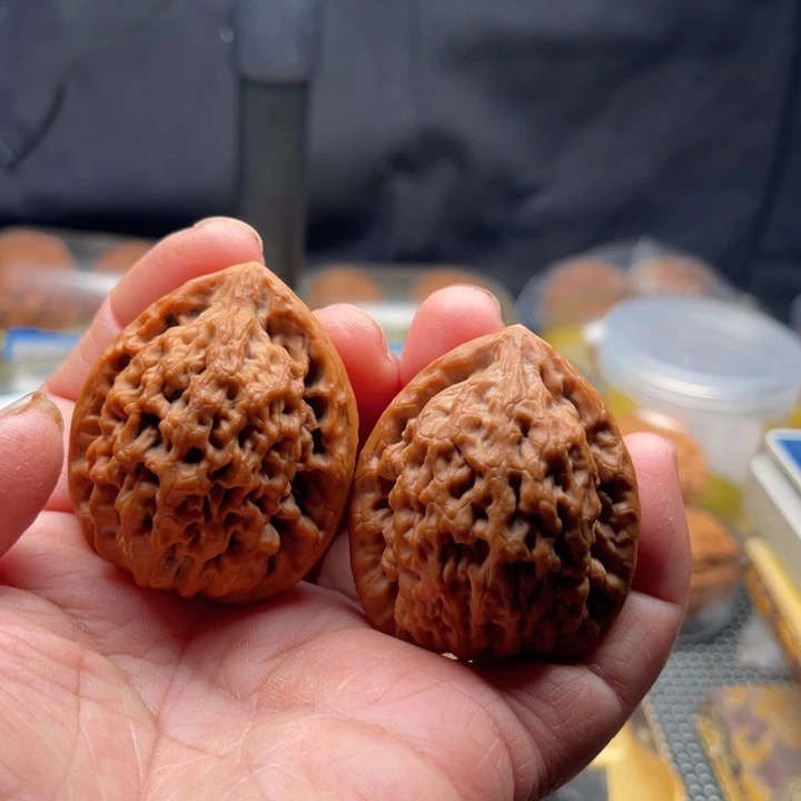 文玩核桃把件金公子39➕