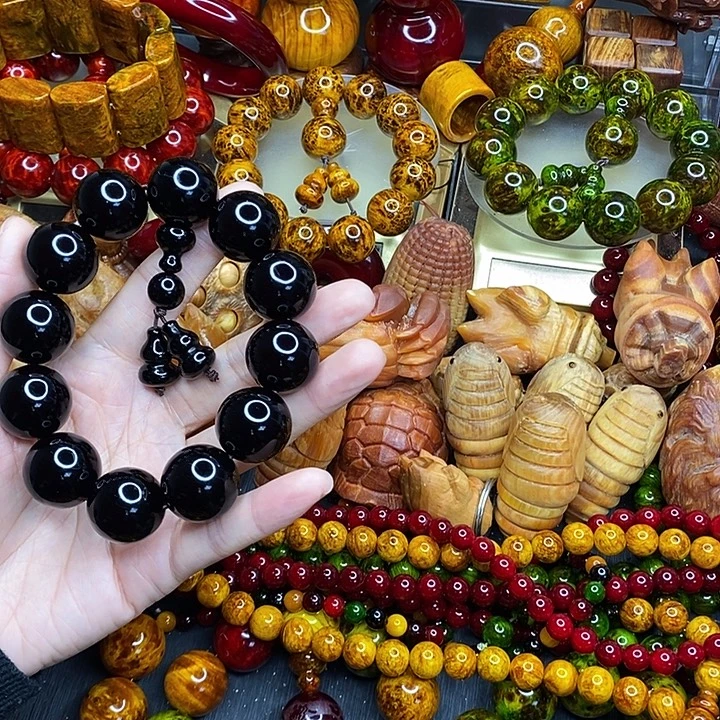 松木琥珀木文玩手串