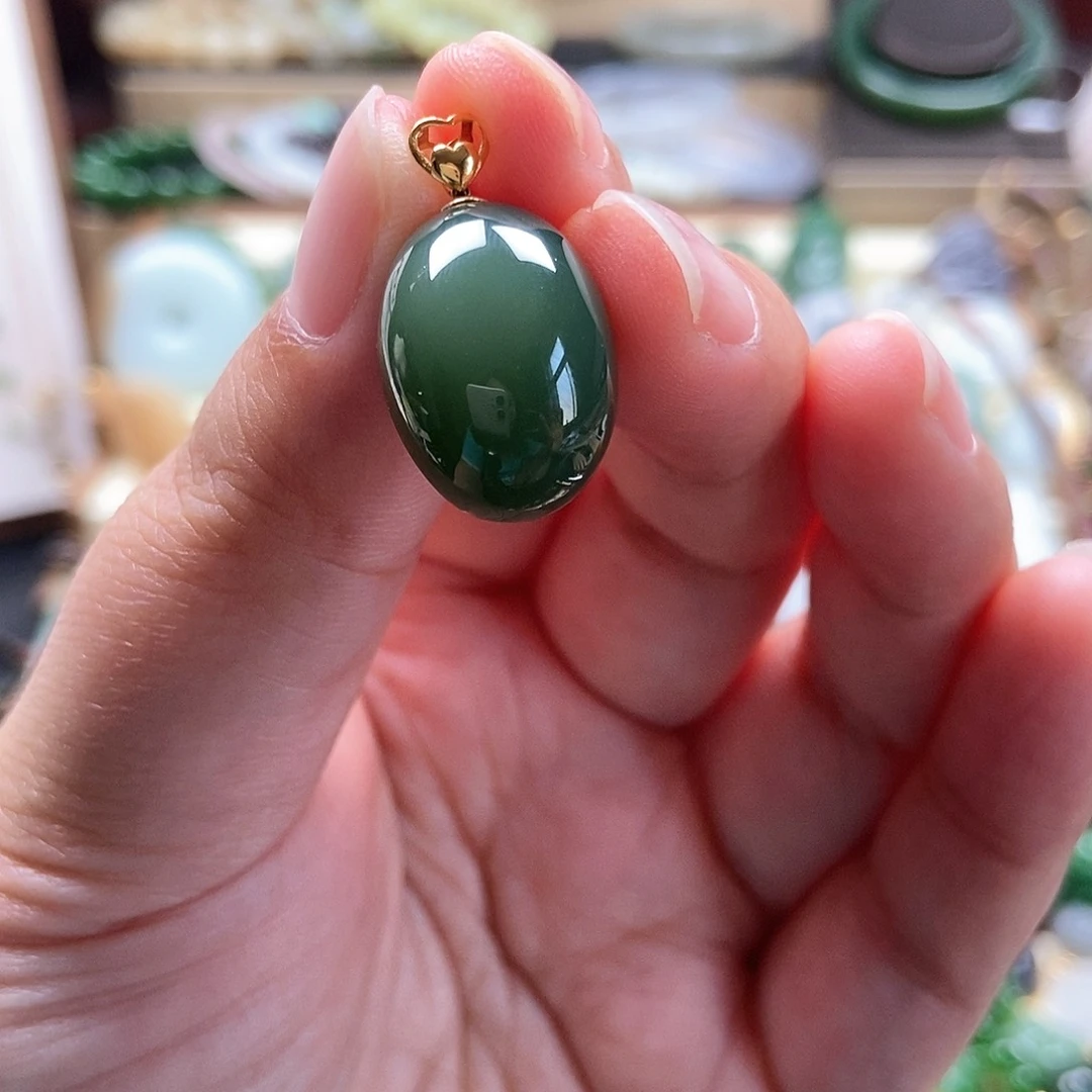 和田玉18K金镶嵌吊坠(不含链)