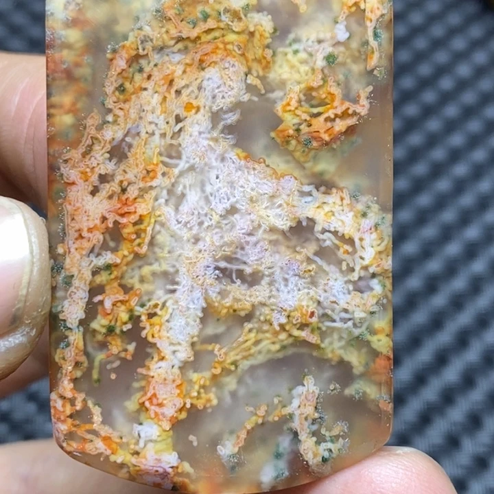 玛瑙/玉髓颈饰未镶嵌绿***湾