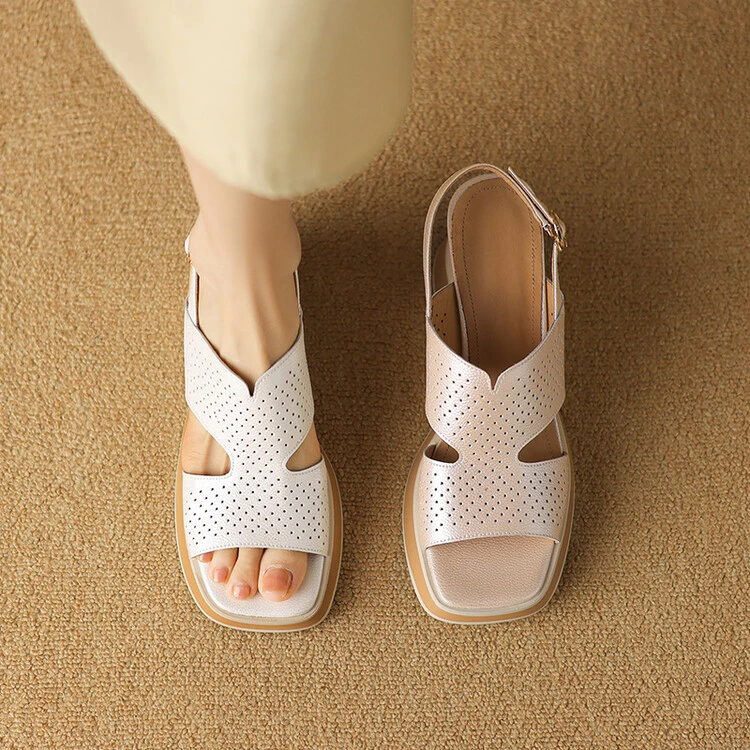 露趾拼色镂空时装凉鞋通勤女凉鞋时尚平底百搭