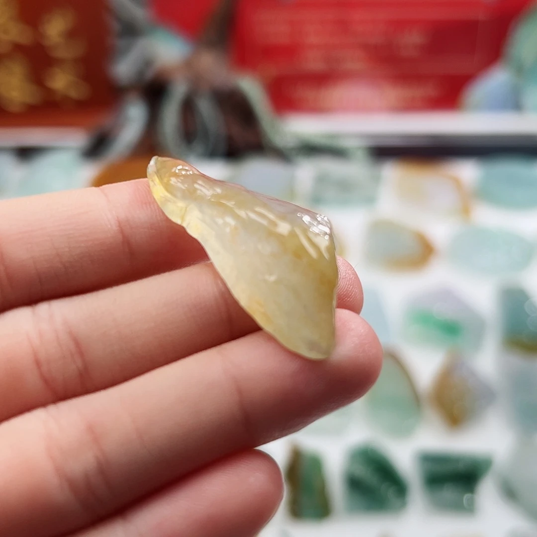 未镶嵌定制翡翠翡翠