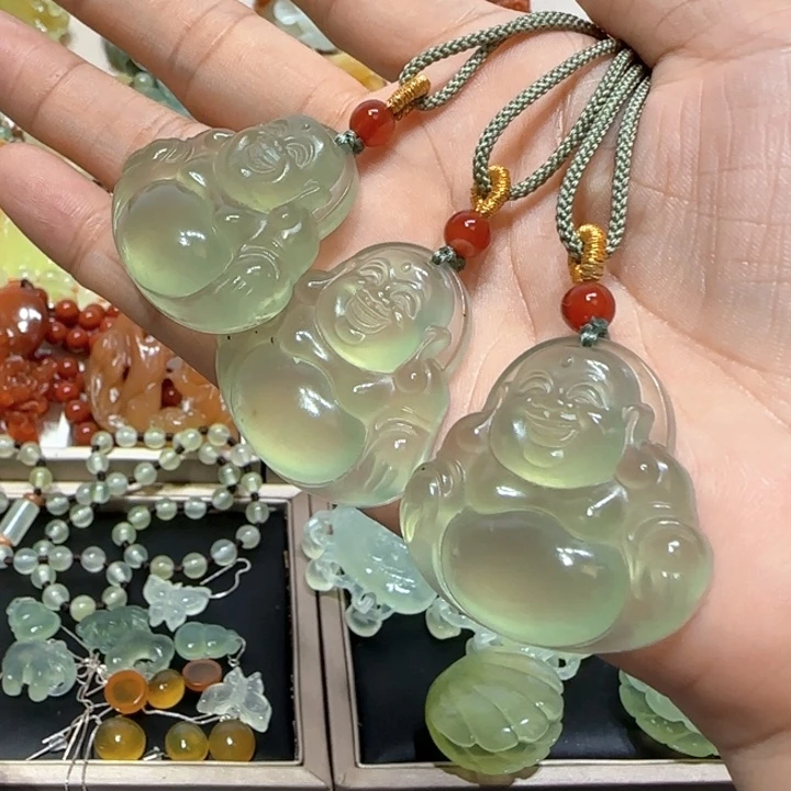 蛇纹石玉未镶嵌吊坠