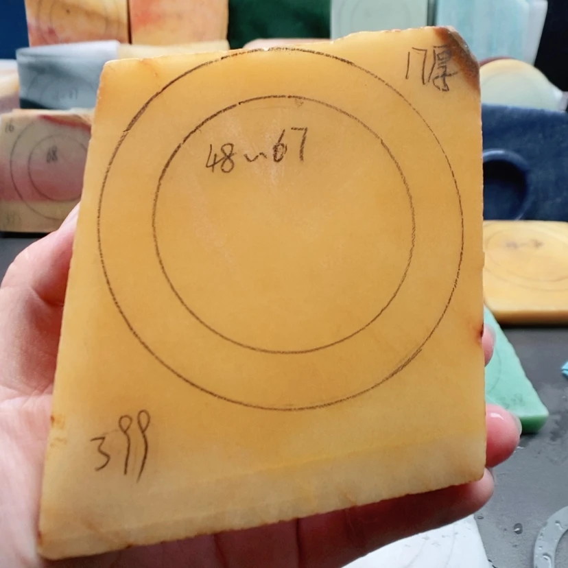【闪购商品】定制石英质玉定制