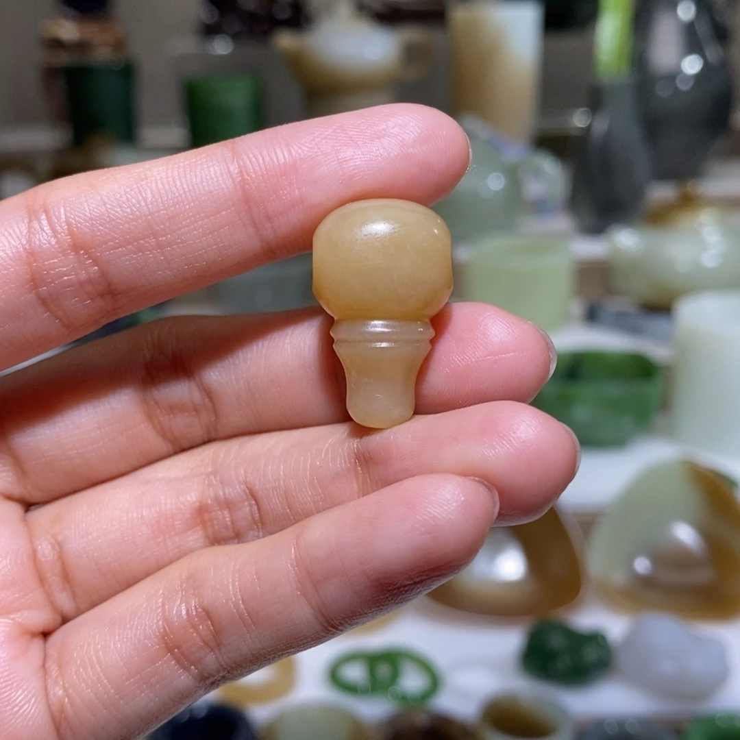 和田玉把件未镶嵌人*茗糖三通