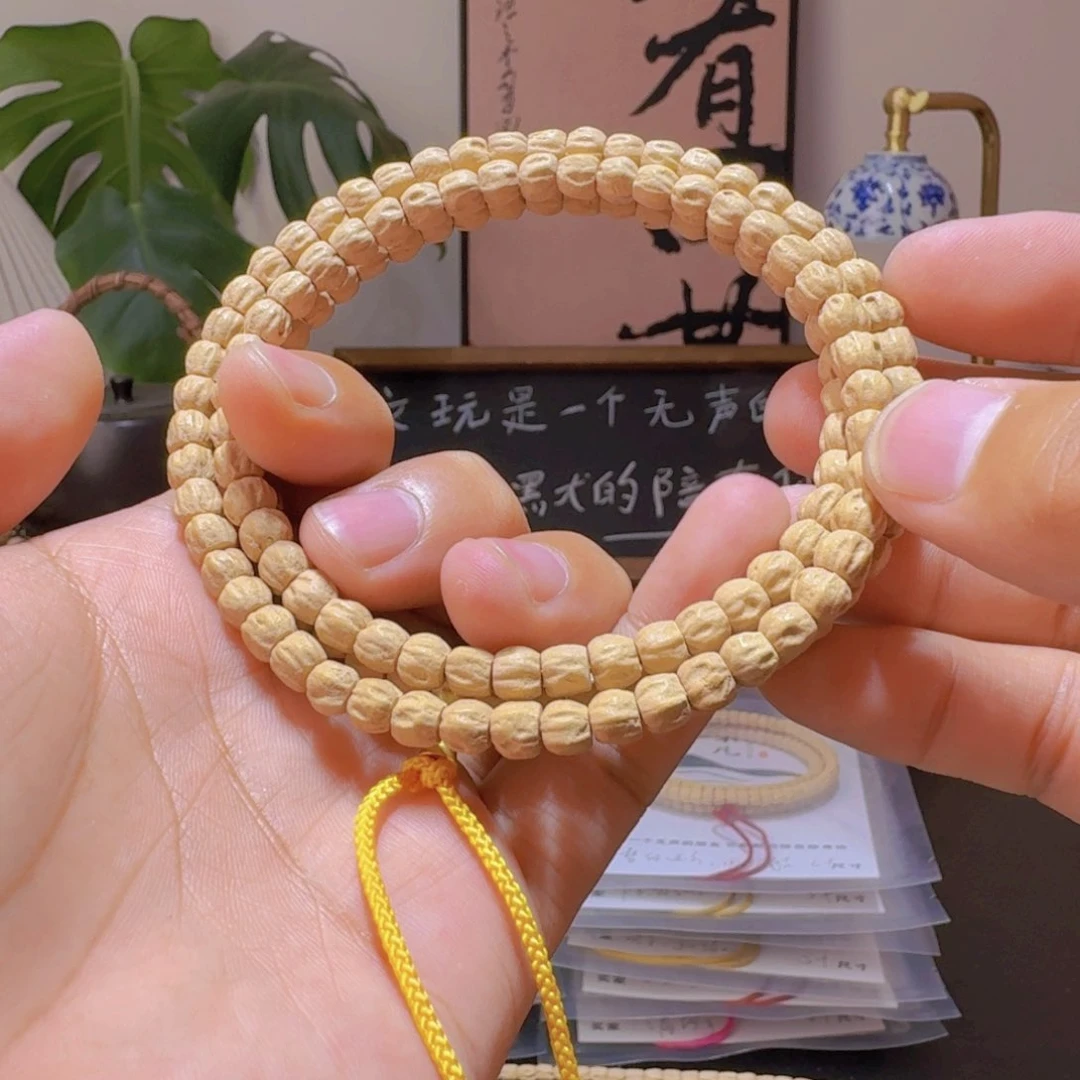 不***腻柏香籽/百香籽吊坠