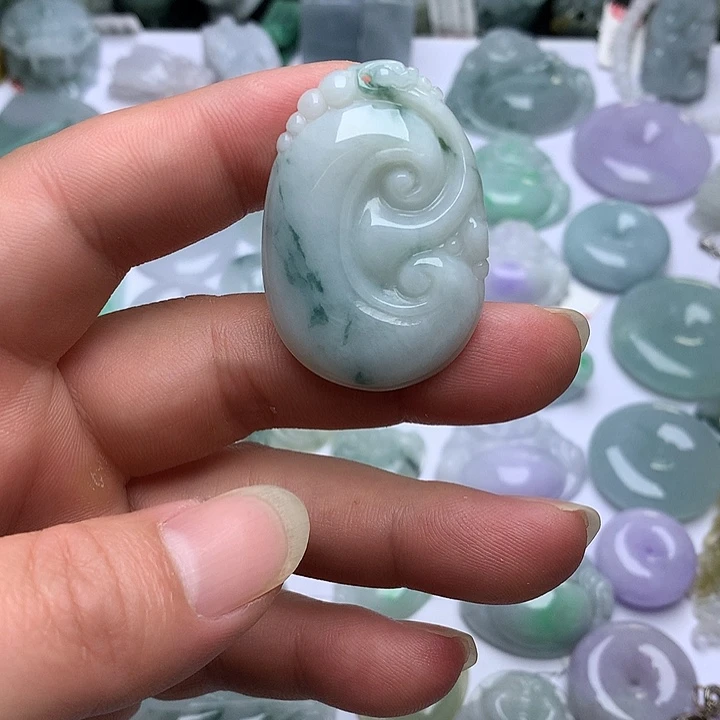 翡翠未镶嵌颈饰天然翡翠