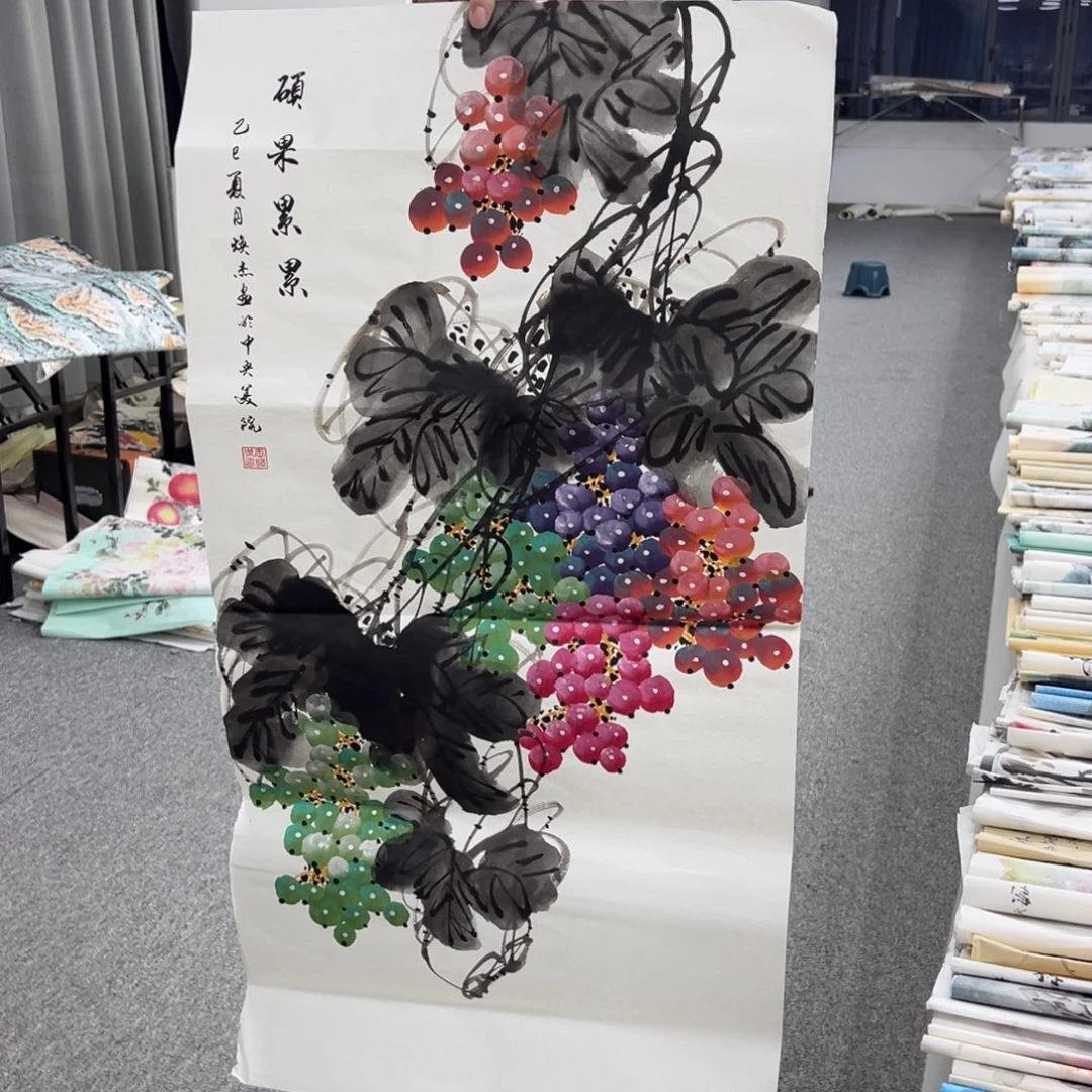 国画卖字画的小老板