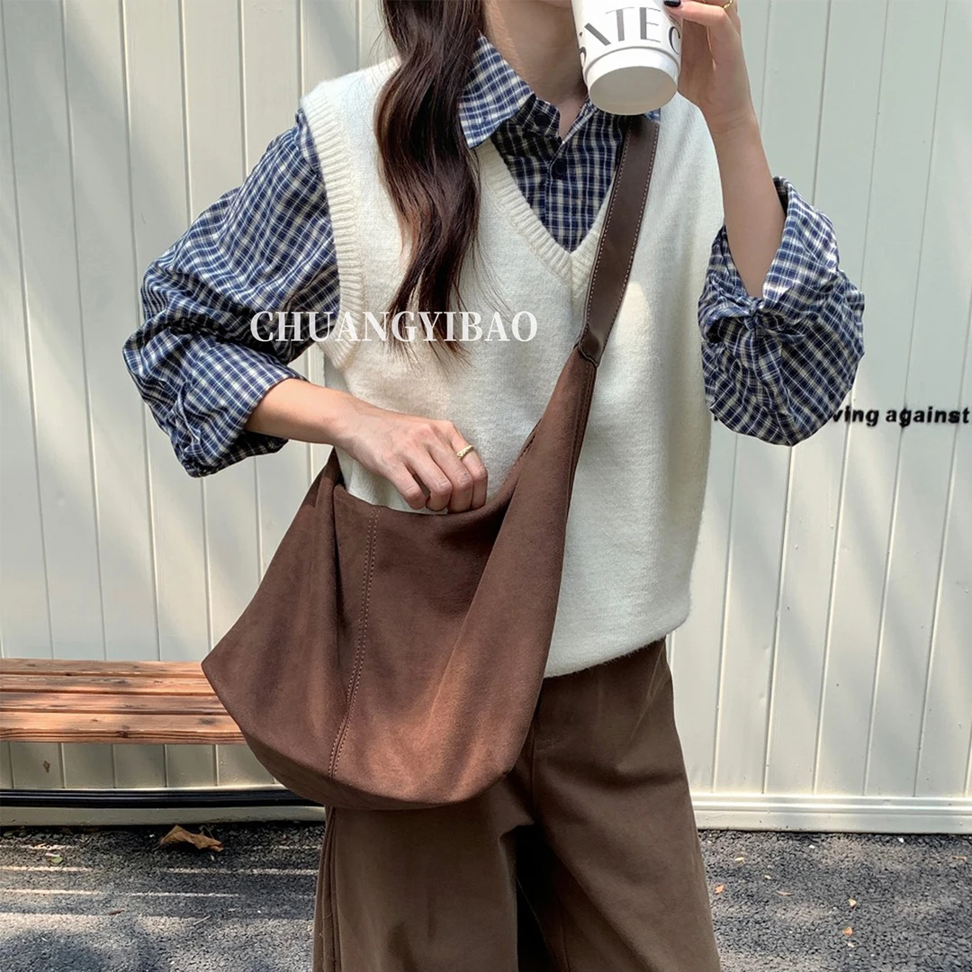 复古麂皮绒斜挎托特包女2025冬季新款通勤百搭单肩包包