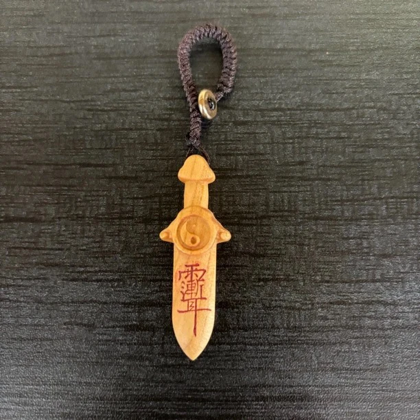 纯桃木材质钥匙扣款手工挂件摆件随身携带摆件