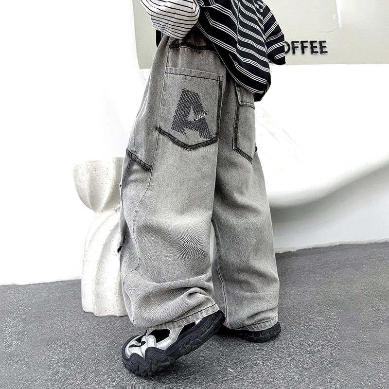 男童痞帅风牛仔裤春秋季2025新款中大儿童炸街美式高街宽松阔腿裤