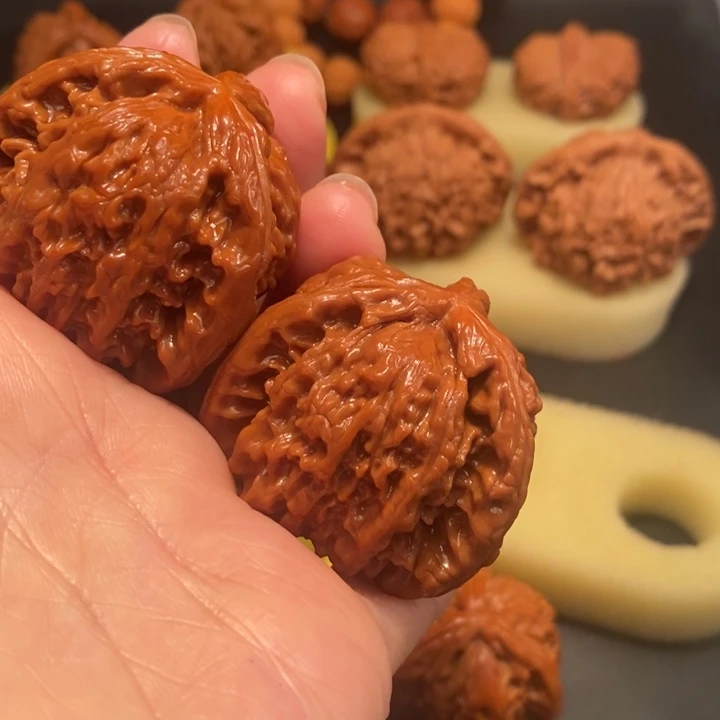 文玩核桃吊坠许*工艺核桃