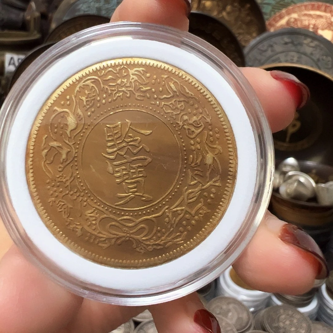 金属复古风格摆件