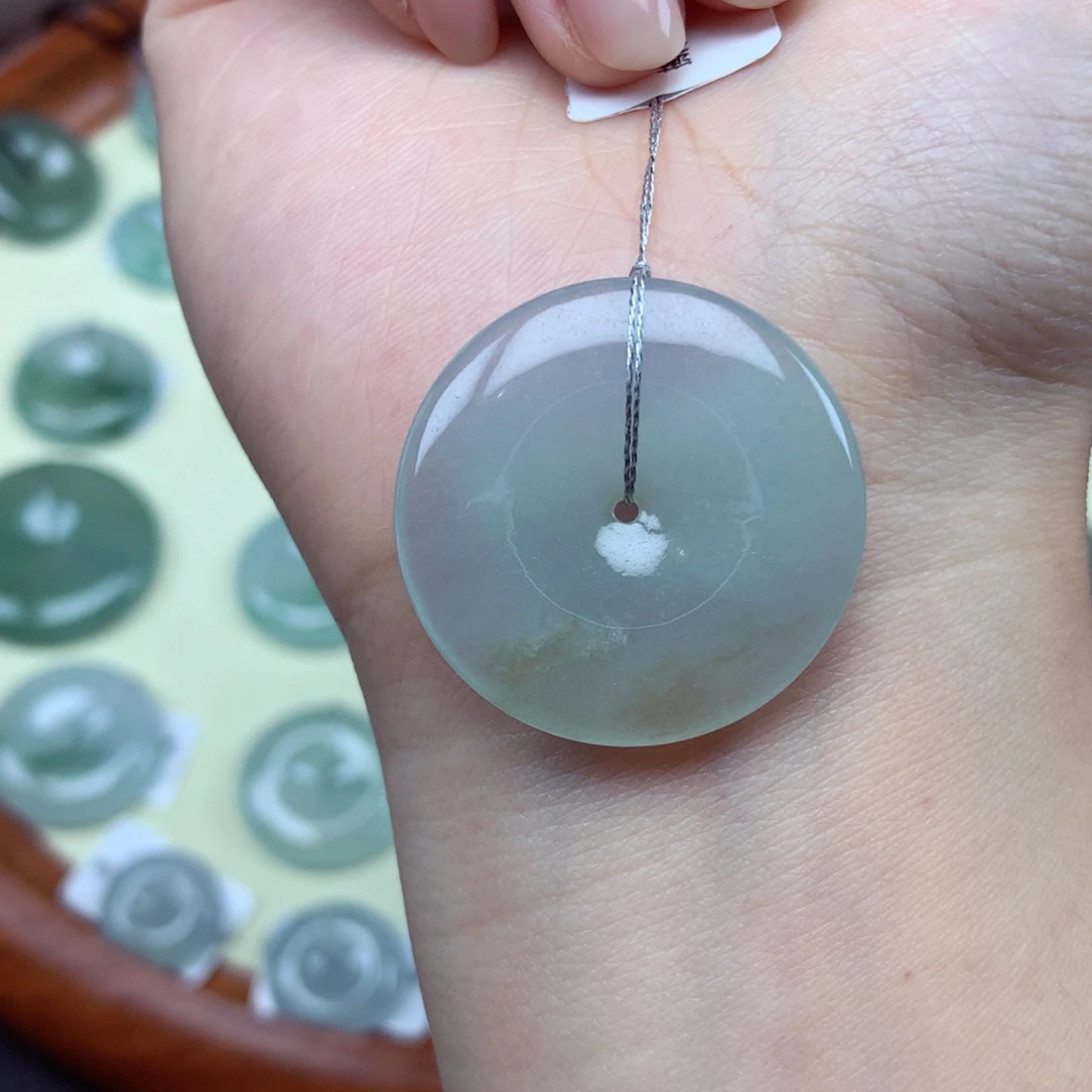 翡翠未镶嵌颈饰吊坠29/4.9mm