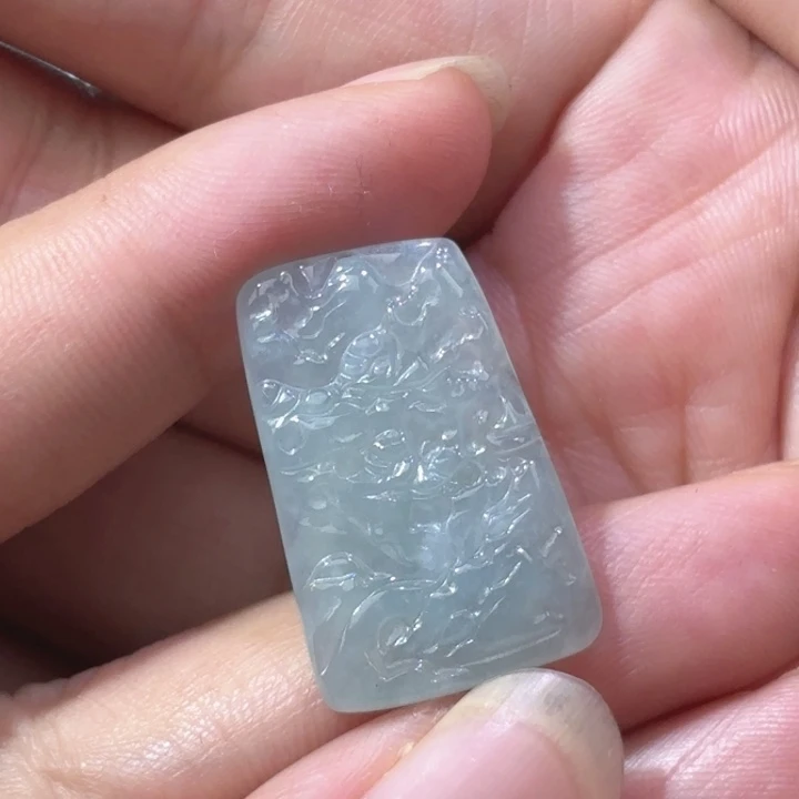 翡翠未镶嵌颈饰天然缅甸翡翠A货精美挂件